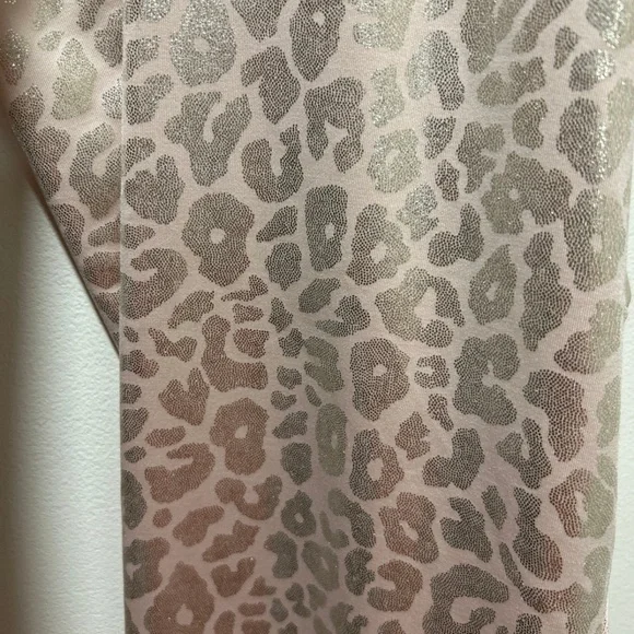 Leggings‎ - Picture 2 of 3